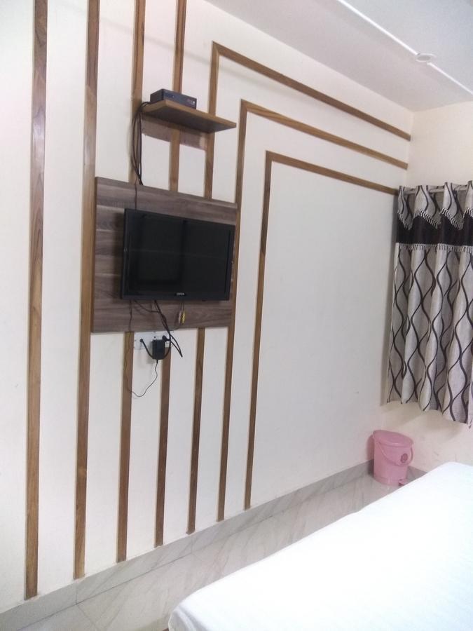 Hotel Palace Hoshiarpur Extérieur photo